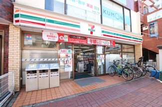 コンビニ