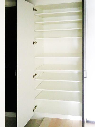 ジェノヴィア東大前グリーンヴェールの収納|※写真は同タイプの別室になります