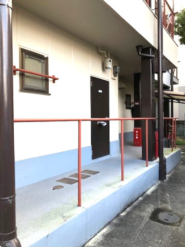 ハイツブルームの外観