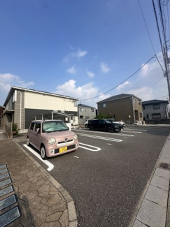 【駐車場】