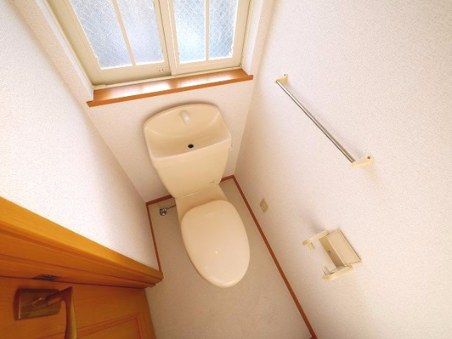 グラン・リーオ（指柳町）のトイレ|ゆったりとした空間のトイレです