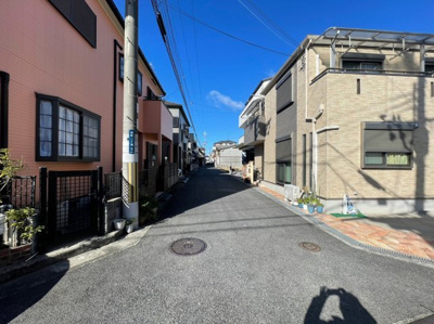 【前面道路含む現地写真】 | 条東小・新築用地：A号地・建築条件なし・土地30坪・泉大津市森町1丁目 | 前面道路含む現地写真です