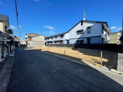【前面道路含む現地写真】 | 条東小・新築用地：A号地・建築条件なし・土地30坪・泉大津市森町1丁目 | 前面道路含む現地写真です