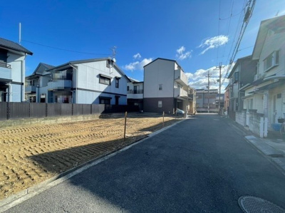 【前面道路含む現地写真】 | 条東小・新築用地：A号地・建築条件なし・土地30坪・泉大津市森町1丁目 | 前面道路含む現地写真です