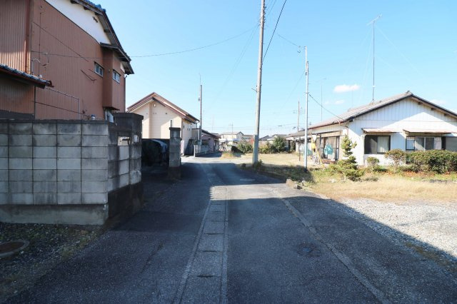 足利市山川町の売地の前面道路含む現地写真