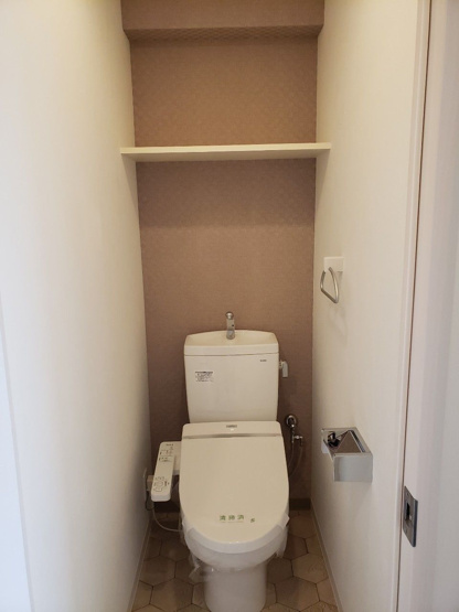 【トイレ】 | モダンパラッツォ天神AXIA | シンプルで使いやすいトイレです