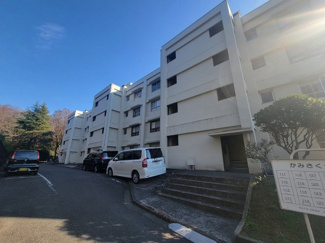 【外観】 | 総戸数２４戸、昭和４０年７月築、管理人は巡回勤務につき管理体制良好です♪