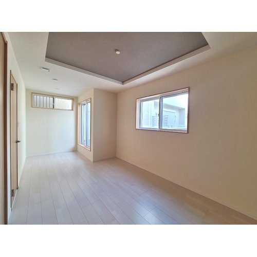 京都市伏見区羽束師古川町　未入居物件の洋室