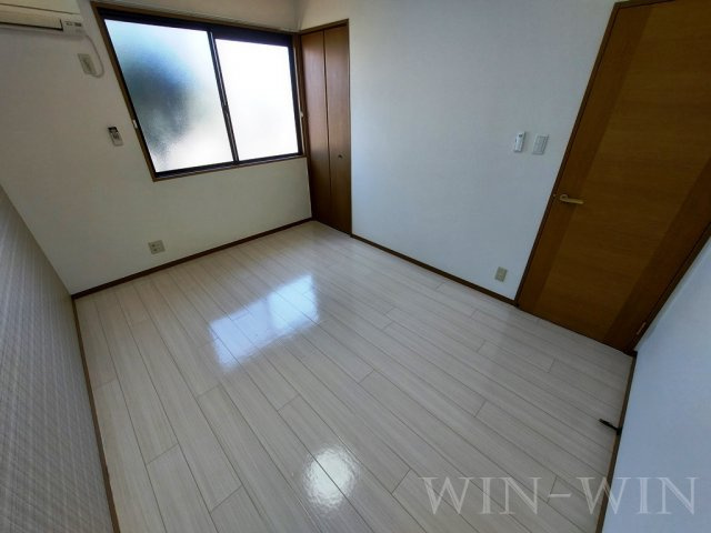 ラ・フィーネ曙 A棟の寝室