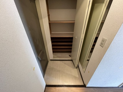 【玄関】 | フェルザ住之江公園