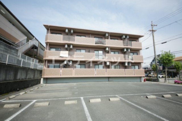 オーク富久の外観