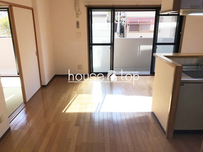 【居間・リビング】 | ジョイフルハイツ貳番館 | ジョイフルハイツ貳番館