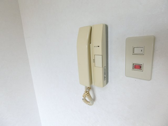 【セキュリティ】 | サンパティーク泉中央 | オートロックはここから解錠できます。