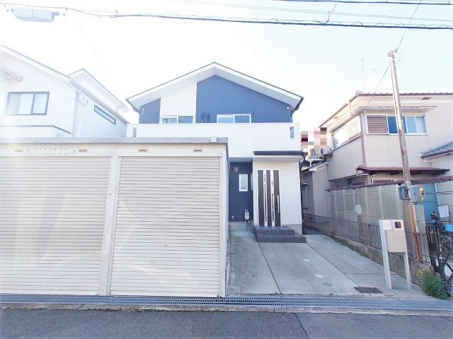 ◆平成３０年建築の築浅美宅◆室内改装済み５ＬＤＫ◆近鉄京都線「富野荘」駅徒歩６分◆城陽市富野高井の外観|外観