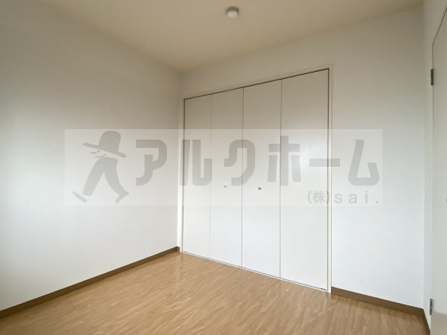 アロッジオKTIの洋室