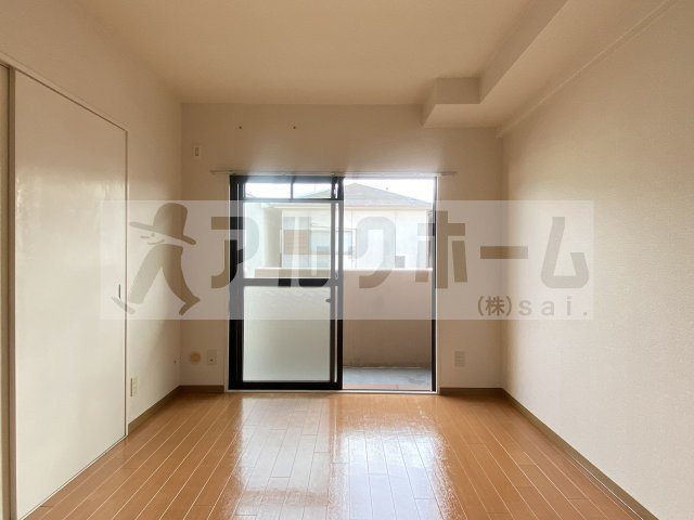 アロッジオKTIの居間・リビング