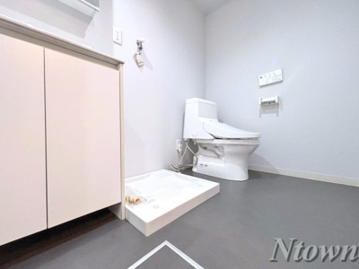 【設備】 | Yssquare中村公園(ワイズスクエア) | 洗濯機置き場です