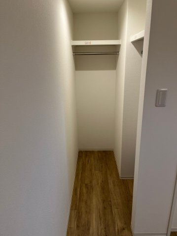 仲介手数料0！！ＬＵＯＲＥ浄心ＥＡＳＴの内装