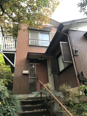 【売主 】横浜市磯子区岡村4丁目　戸建の外観