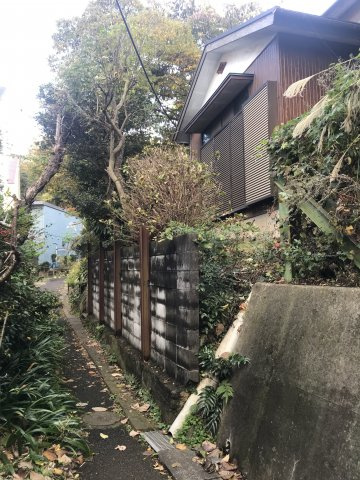 【売主 】横浜市磯子区岡村4丁目　戸建の外観