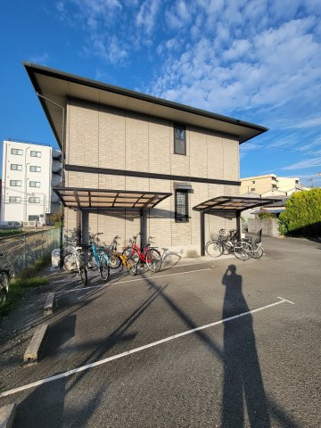 【その他共用部分】 | Kコスモ | ゆったりとした駐輪場♪