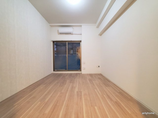 セレニテ堺筋本町リアン　仲介手数料無料の居間・リビング