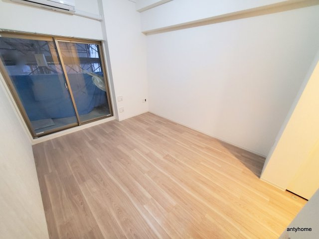 セレニテ堺筋本町リアン　仲介手数料無料の寝室