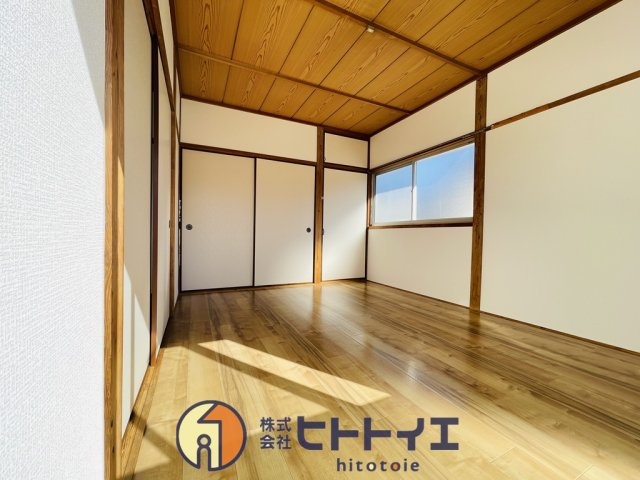 グリーンハイツ小森の洋室
