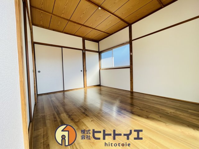 グリーンハイツ小森の洋室