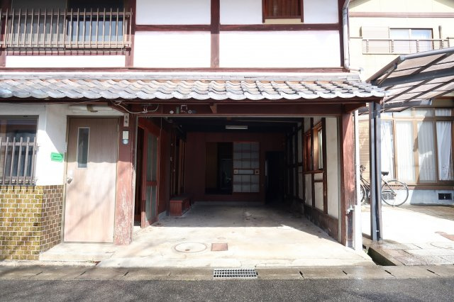 近江八幡市為心町中　中古戸建の外観