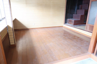  | 近江八幡市為心町中　中古戸建 | １階（洋室6.5帖）