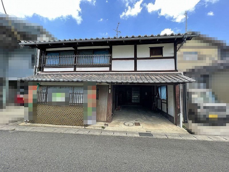近江八幡市為心町中　中古戸建の外観