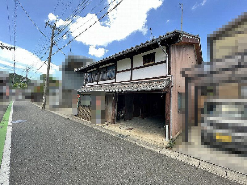 近江八幡市為心町中　中古戸建の外観