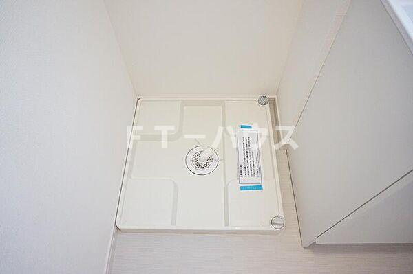 リブリ・グレストのその他