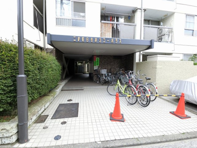 【エントランス】 | ニチモ日吉第三コーポラス | エントランス部分です。