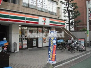セブンイレブン文京千…まで273m