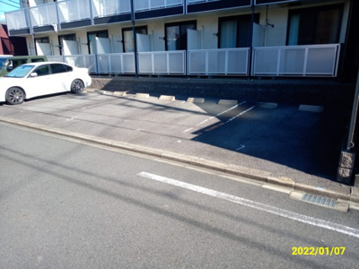 【駐車場】 | 勝利