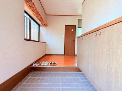 【玄関】 | 霧島市隼人町内山田3丁目