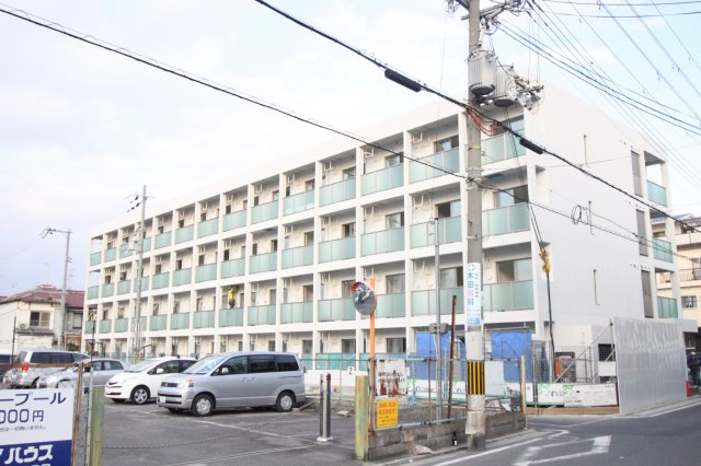東大阪市小若江２丁目の賃貸マンションの外観