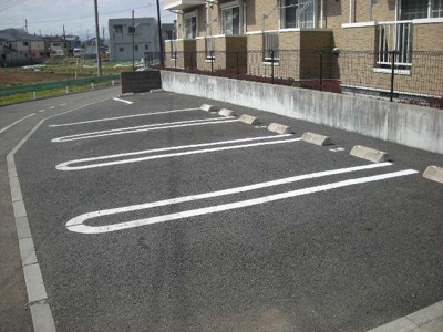 【駐車場】 | ベルシャトレ