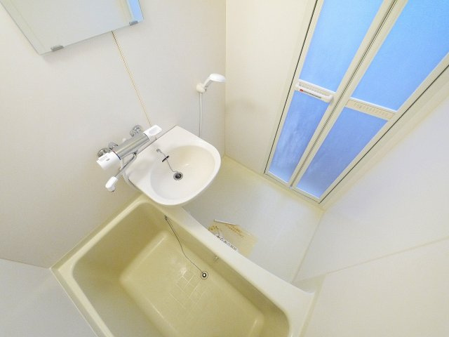 シャルマン南紀寺の設備|お風呂には乾燥機もついてます。