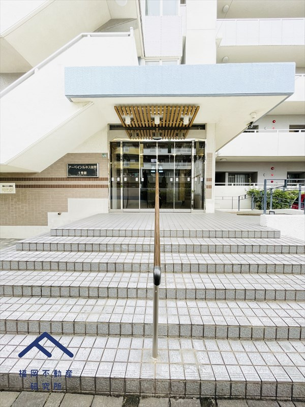 アーベインルネス諸岡_壱号棟の外観