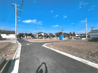 【前面道路含む現地写真】 | 入間市黒須2丁目　全16区画　15区画