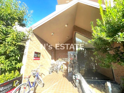 【エントランス】 | コリンデール