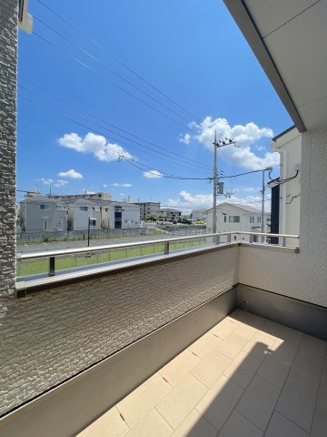 京都市伏見区羽束師古川町　未入居物件のバルコニー