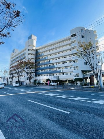 ロワールマンションアール板付弐番館の外観