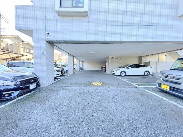サンライフ吉川　の駐車場|駐車場の写真になります。