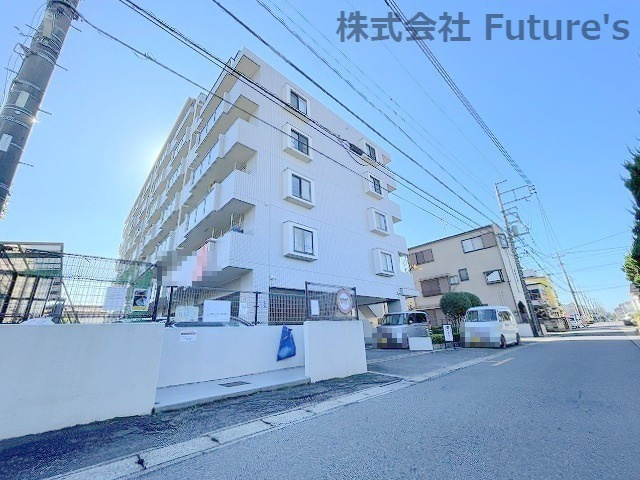 サンライフ吉川　の外観|リフォーム済み中古マンション！詳細な物件情報や住宅ローン等のご相談もお気軽にご連絡下さいませ。