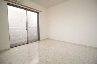 【居間・リビング】 | グランブルー板宿