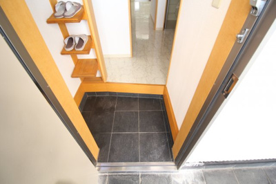 【玄関】 | グランブルー板宿